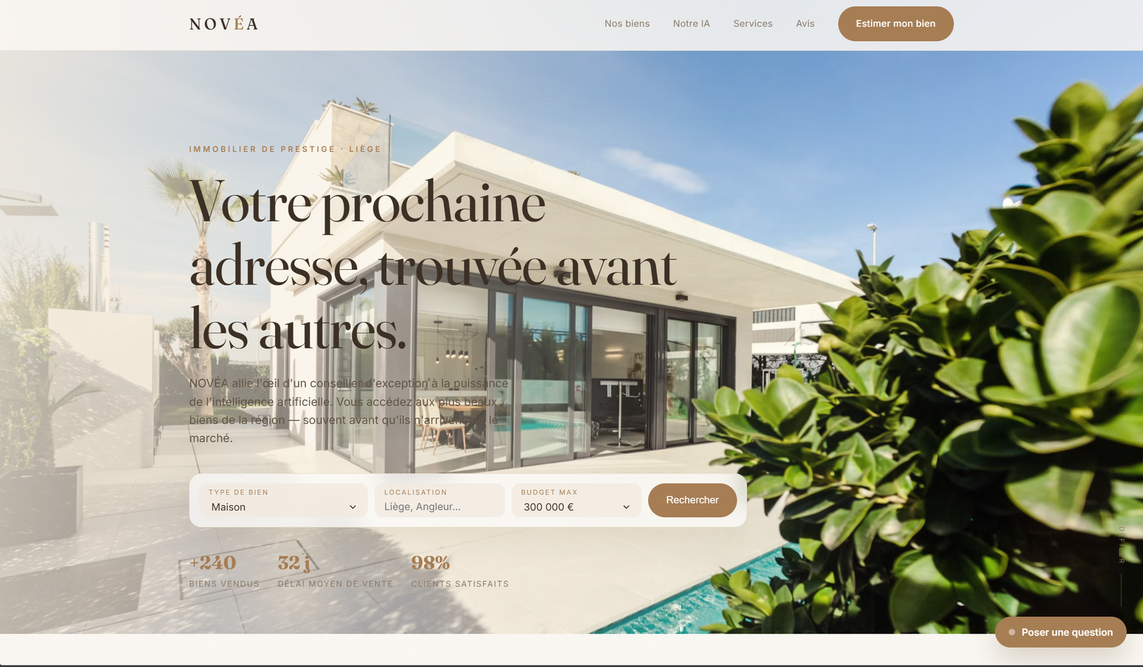 Capture d'écran de NOVÉA : site d'agence immobilière de prestige avec recherche de biens et assistant IA
